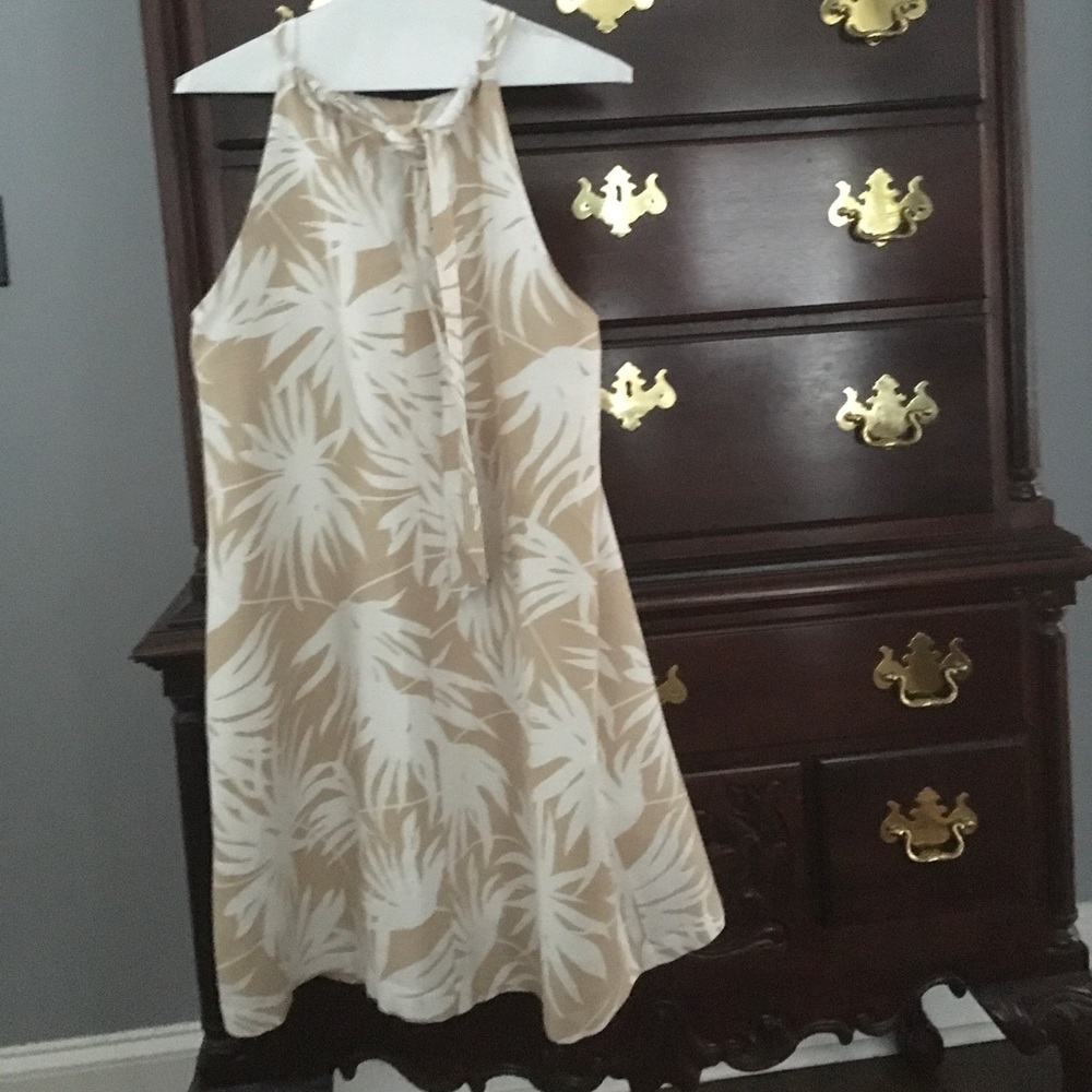 2022 Season Gap summer tie back dress. sz 14. Super cute!
